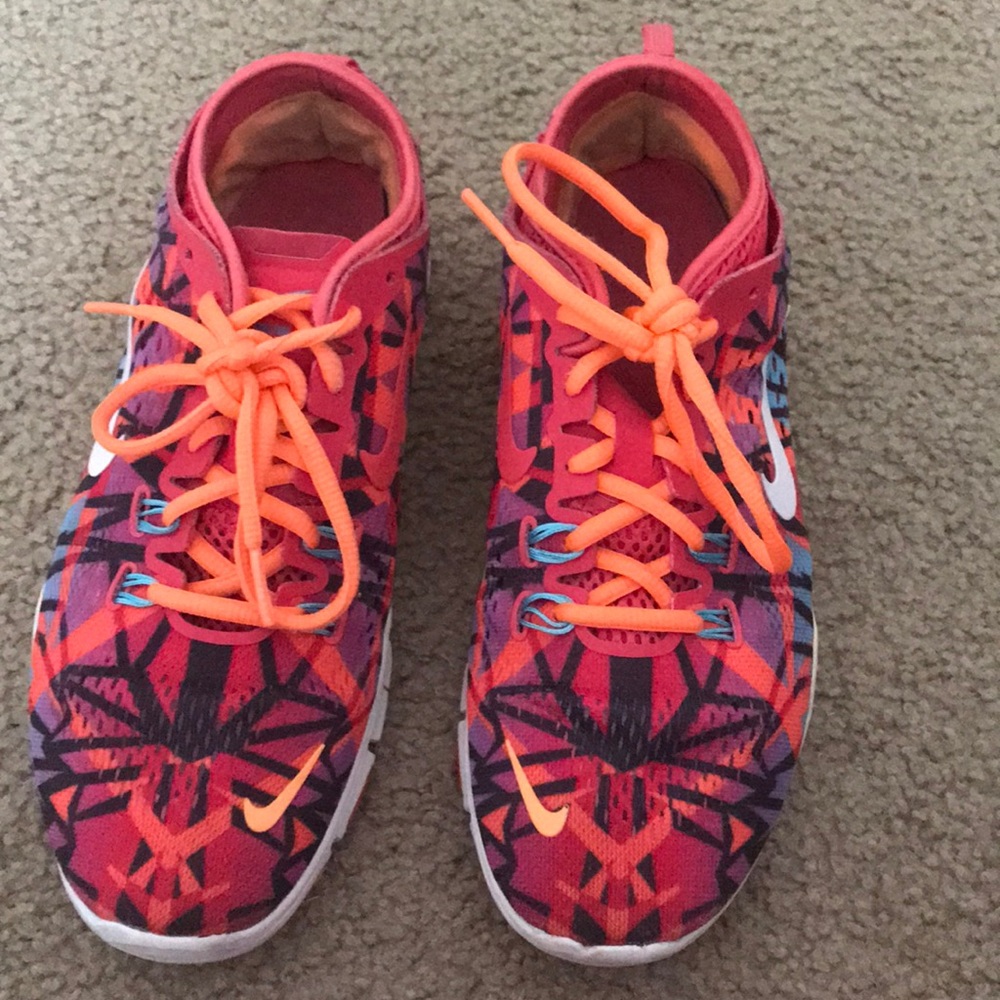 Nike training shoes 👟